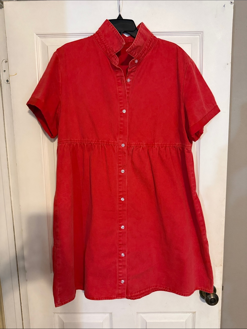 Button-Front Red Short Sleeve Dress